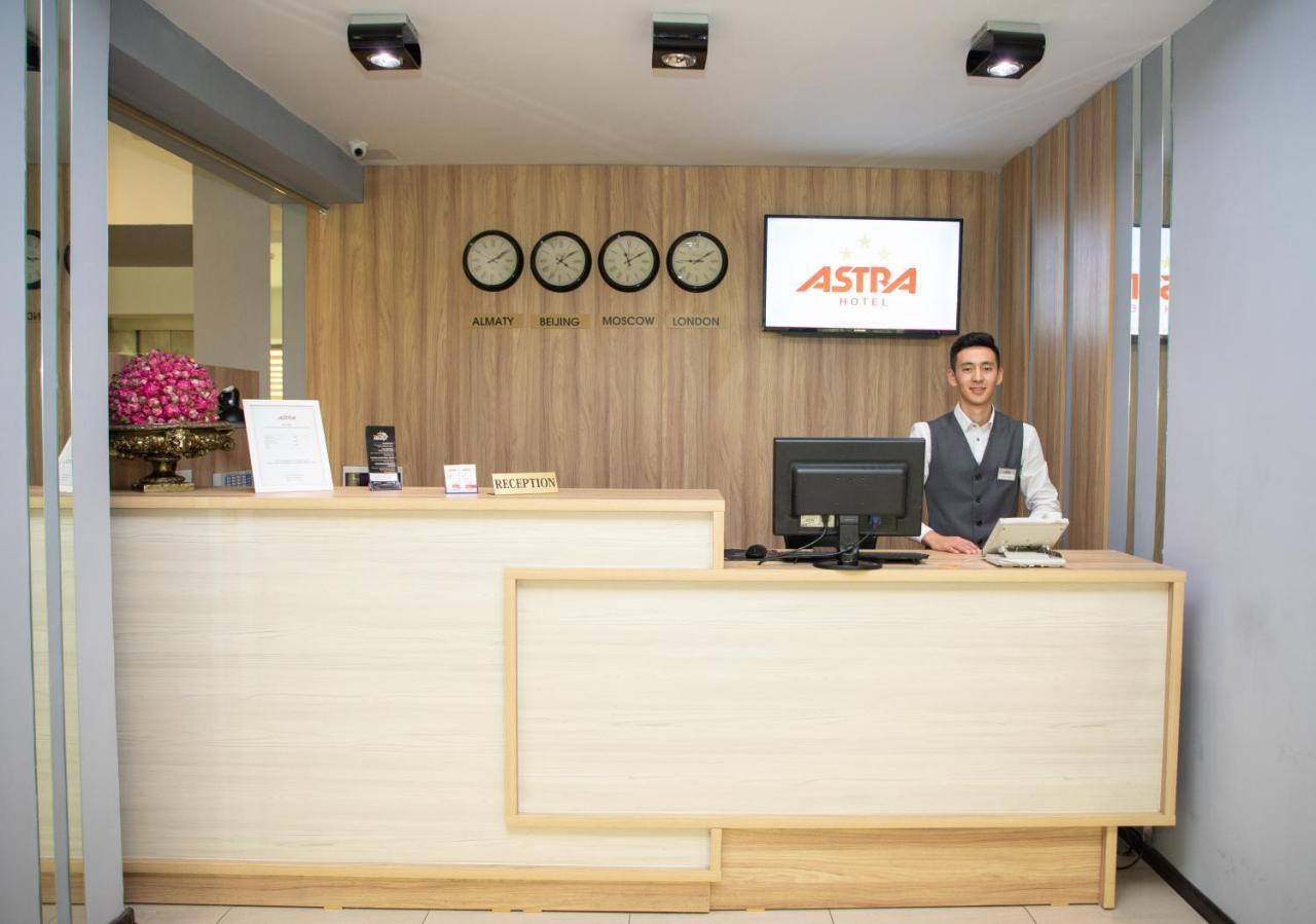Astra Hotel Almatý Exterior foto